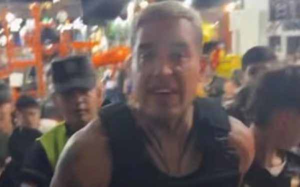 Separan a policías que escoltaron a un «influencer» en la Expo