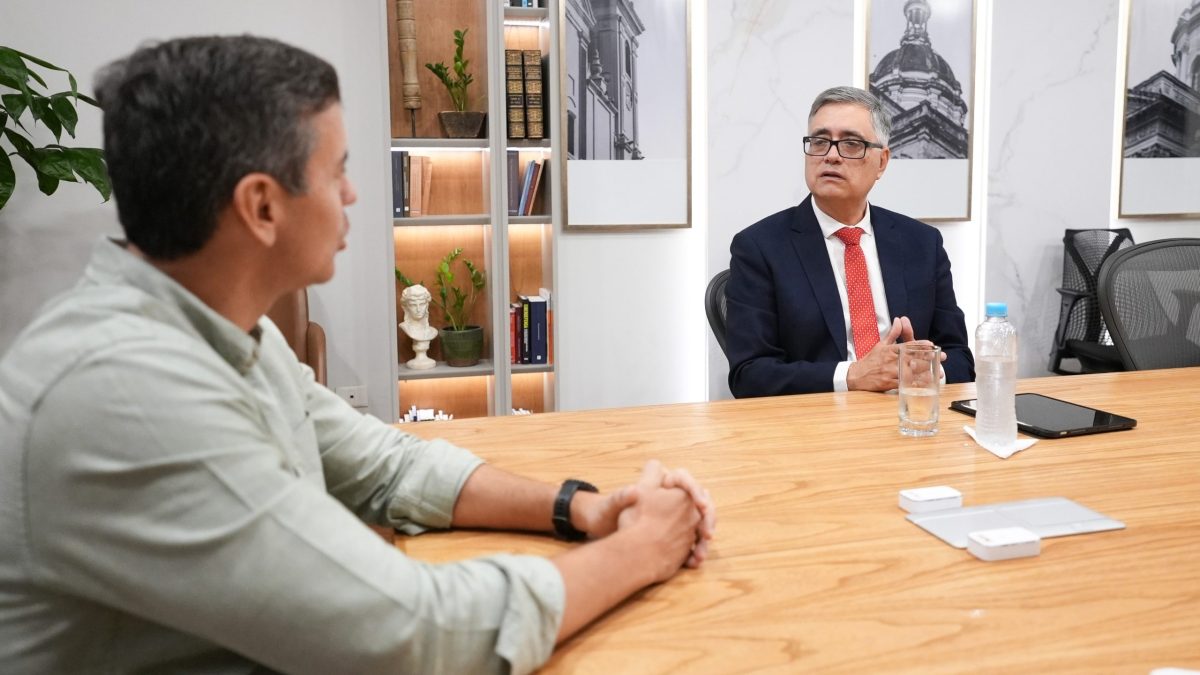 Peña designa nuevo presidente de la ANDE en medio de la disputa con Atome