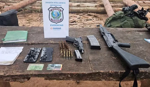 Dos detenidos y armas incautadas en megaoperativo contra el narcotráfico en Canindeyú