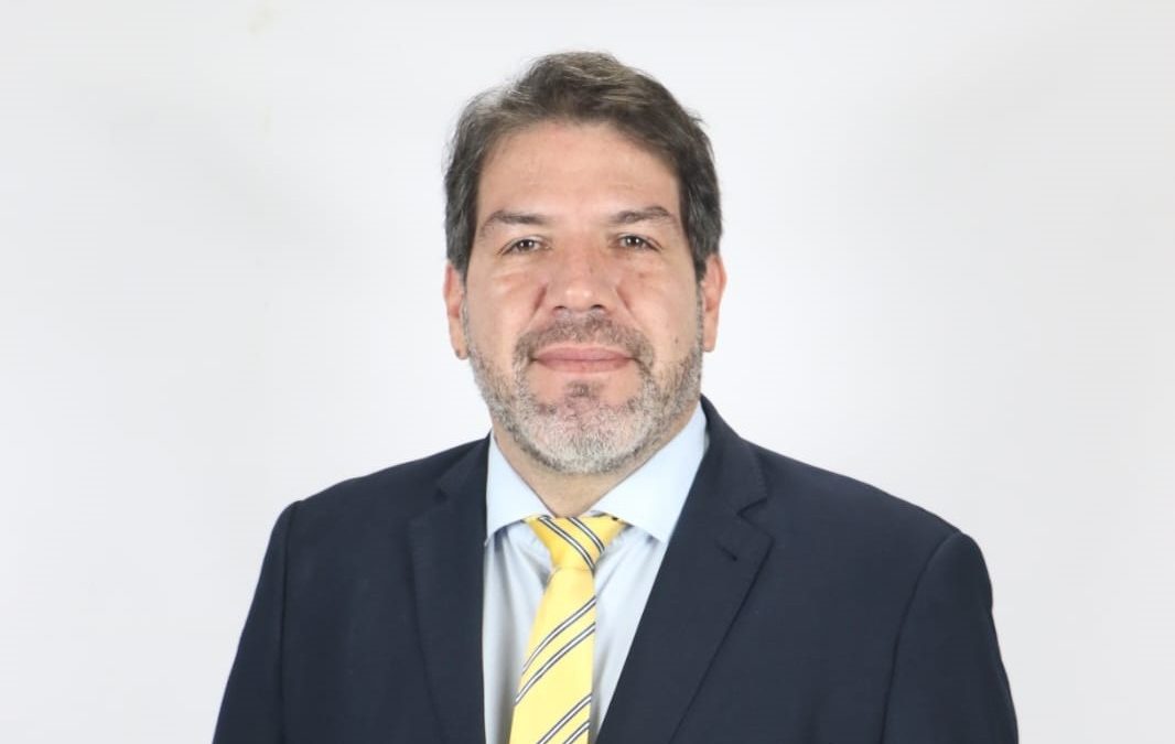 Catorce liberales desoyen al PLRA y acompañaron la reelección de Benítez