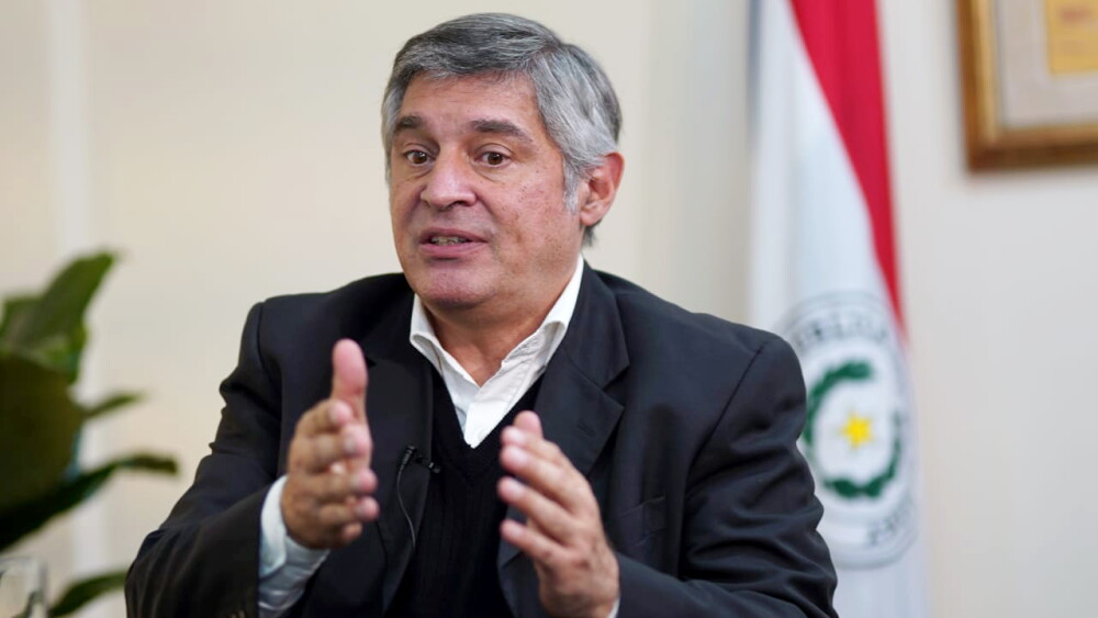 MEC reduce inversión y recursos para aprendizaje, pero sube el gasto salarial