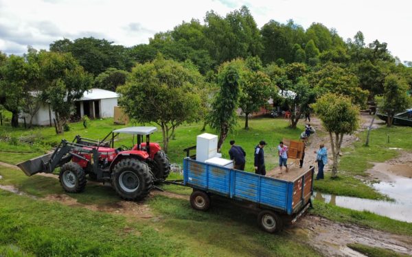 Crecida histórica del Paraná deja más de 2.000 evacuados en Ayolas