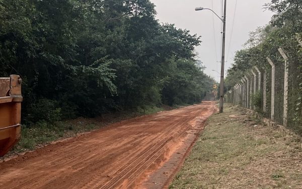 El 84% de los caminos del país sigue siendo de tierra