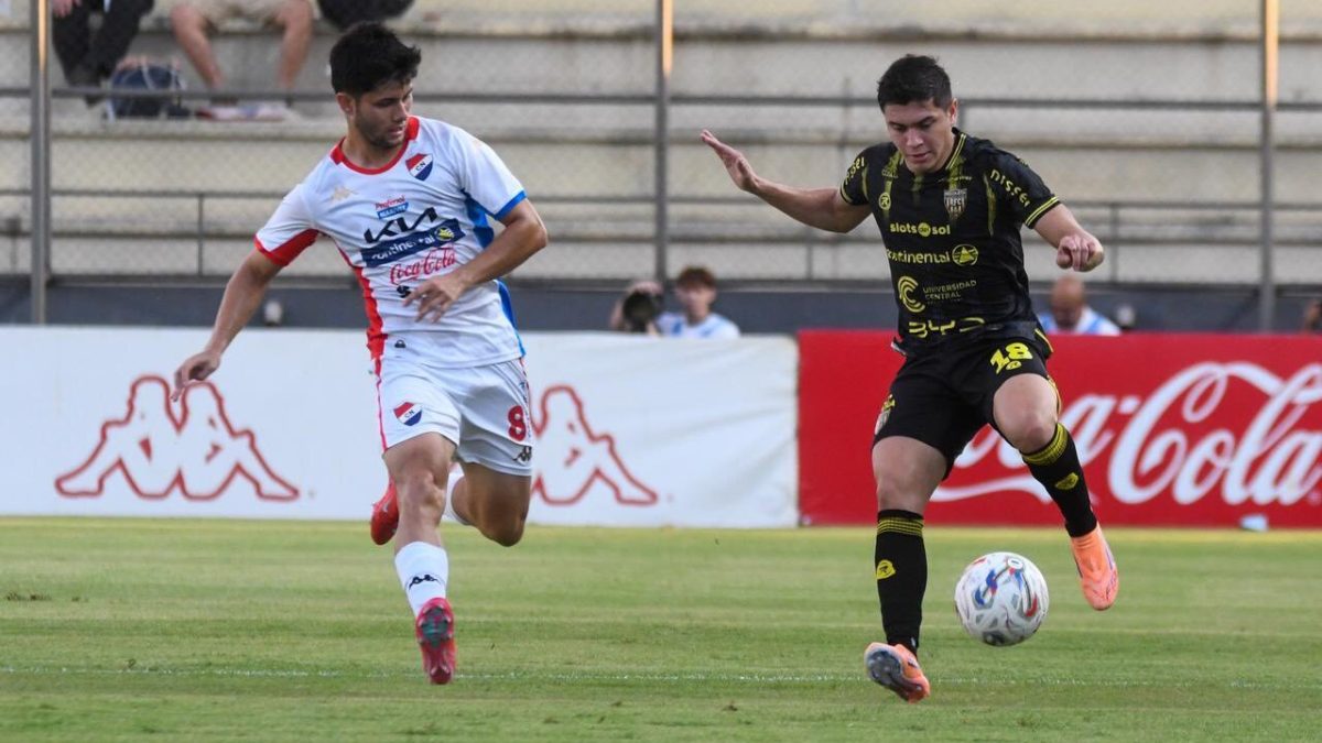 Nacional recibe a Recoleta por acercarse a la punta del Clausura