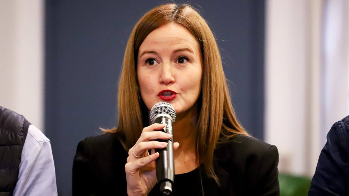 Soledad Núñez inicia la transición en Asunción